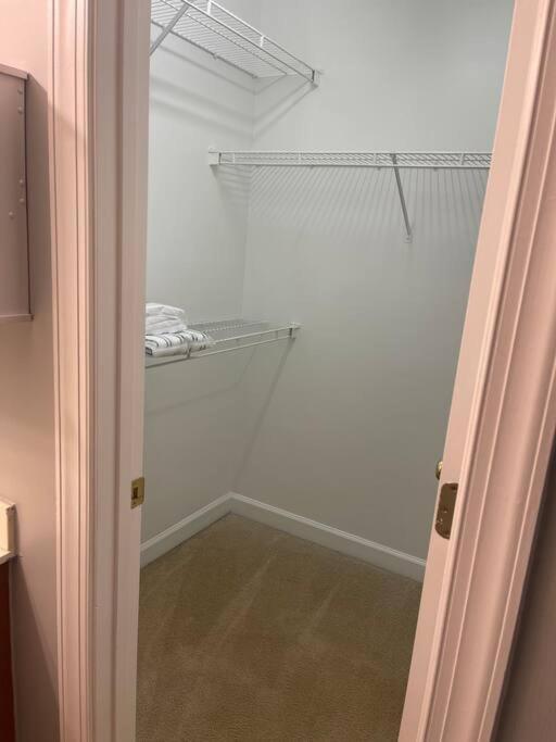 Simple Elegant Townhouse Dt Raleigh Ncsu Apartamento Exterior foto