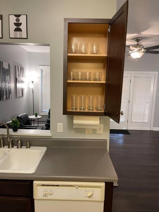 Simple Elegant Townhouse Dt Raleigh Ncsu Apartamento Exterior foto