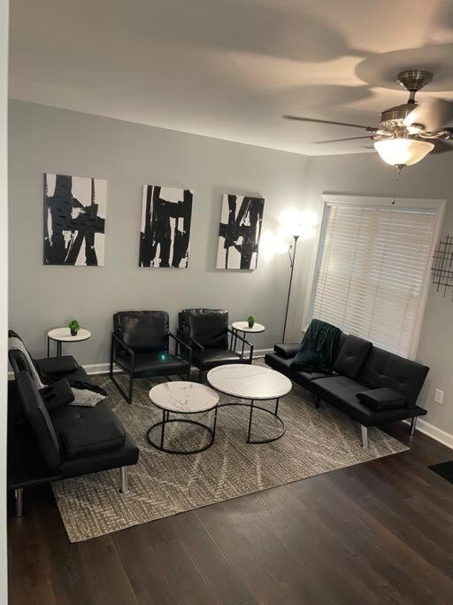 Simple Elegant Townhouse Dt Raleigh Ncsu Apartamento Exterior foto