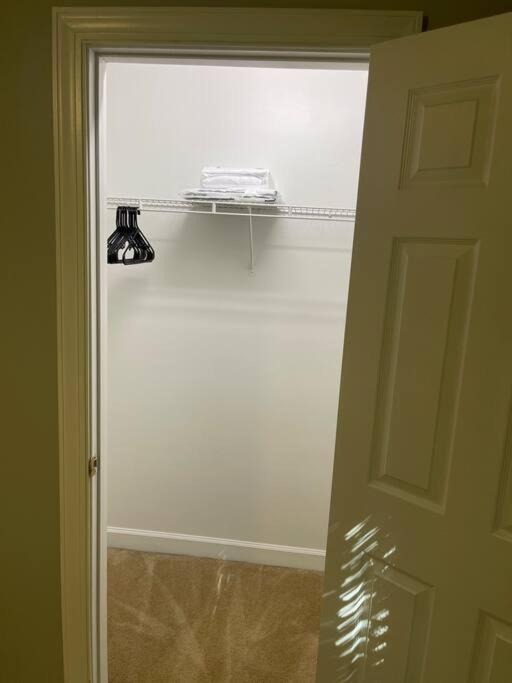 Simple Elegant Townhouse Dt Raleigh Ncsu Apartamento Exterior foto